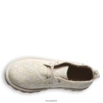 Boots UK BEARPAW Kids Skye Youth Bone 44J6569 - Image 5