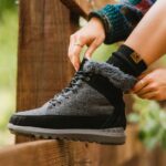 Boots UK BEARPAW Women Cheryl Black/Gray 44J6141 - Image 8