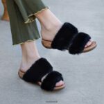 Sandals UK BEARPAW Women Analia Black 44J6398 - Image 9