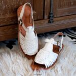 Sandals UK BEARPAW Women Gloria White 44J6419 - Image 5