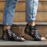 Sandals UK BEARPAW Women Juanita Black 44J6390 - Image 8